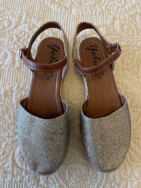 YOLIS silver gold knit espadrille ankle strap flats. Size 9